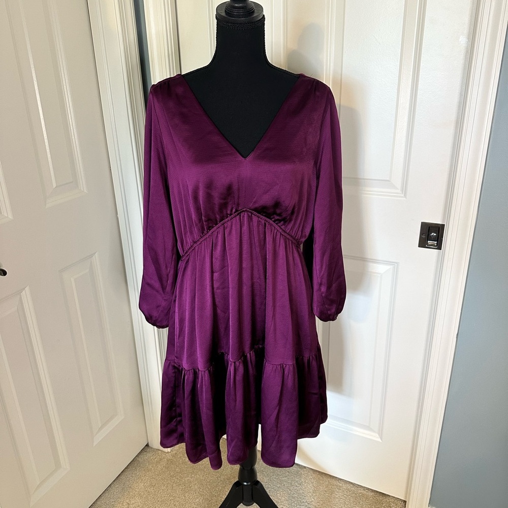 Lilly Pulitzer Deacon 3/4 Sleeve Satin Rich Purple Dress with Pockets! - Picture 4 of 8